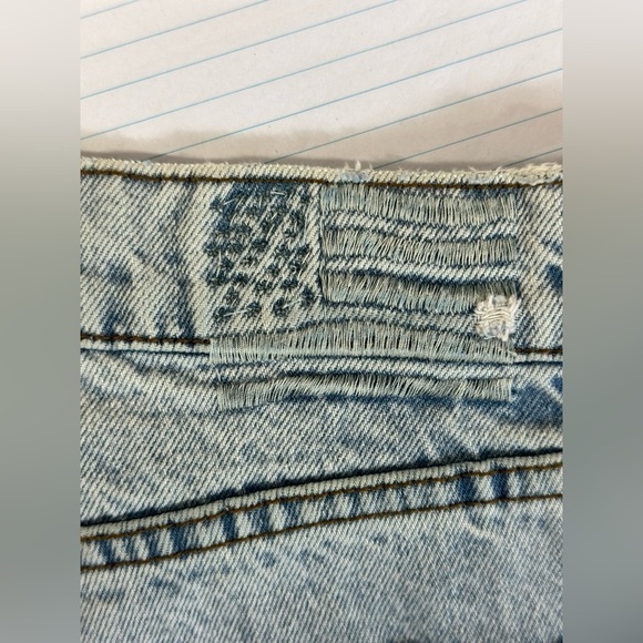 Revice 30 15”w 12 rise high rise 31” inseam. Button fly preowned - Picture 4 of 9